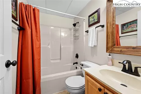 140 Jaybird Ln, Seven Devils, NC 28604 photo 33