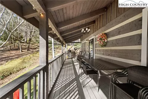 140 Jaybird Ln, Seven Devils, NC 28604 photo 35
