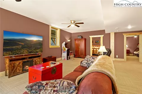 122 Chestnut Way Rd, Beech Mountain, NC 28604 photo 31