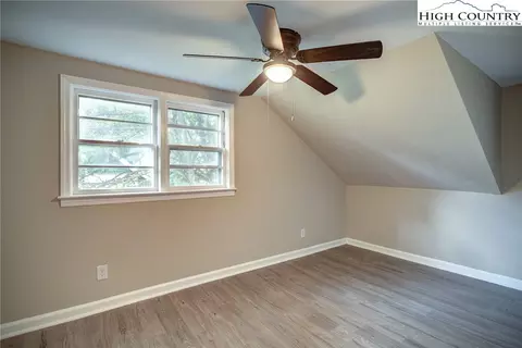 237 Queen St, Boone, NC 28607 photo 11