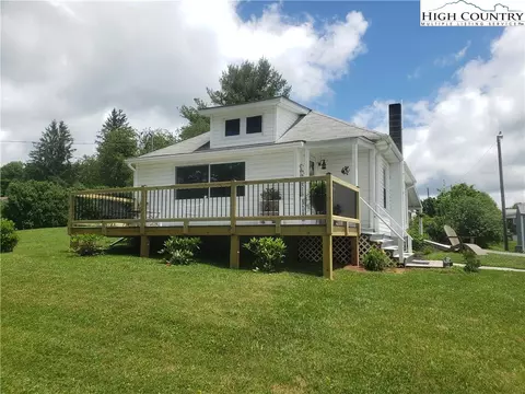 74 Joines St, Sparta, NC 28675