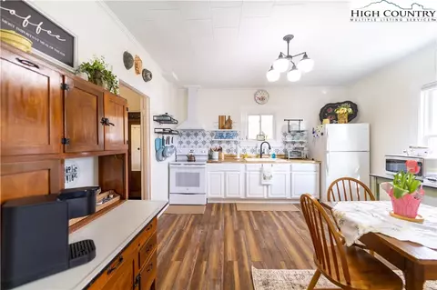 74 Joines St, Sparta, NC 28675 photo 18