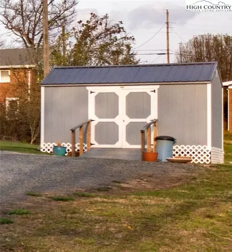 74 Joines St, Sparta, NC 28675 photo 44