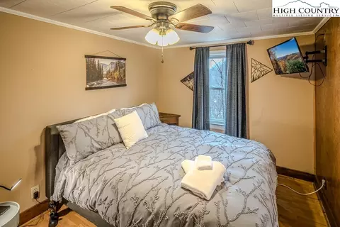 990 Old Bristol Rd, Boone, NC 28607 photo 22