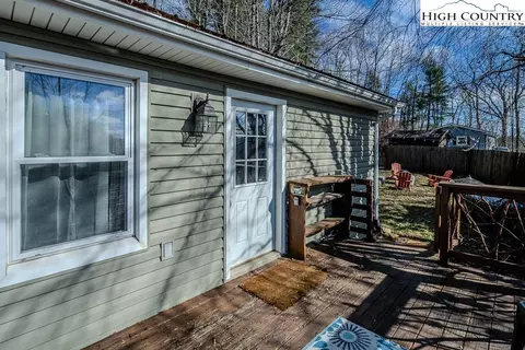 990 Old Bristol Rd, Boone, NC 28607 photo 6