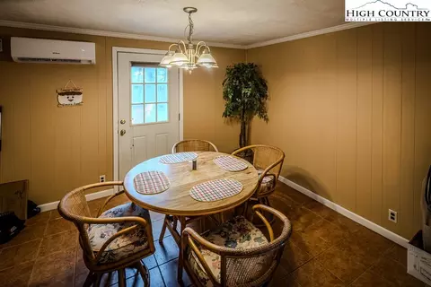 990 Old Bristol Rd, Boone, NC 28607 photo 14