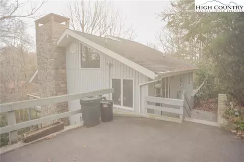 69 Galax Loop, Newland, NC 28657