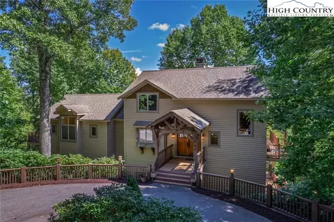 187 Hialeah Ln, Boone, NC 28607