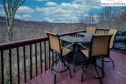 113 Aster Trl, Beech Mountain, NC 28604