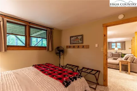 107 Overbrook Trl, Beech Mountain, NC 28604 photo 37