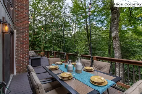 107 Overbrook Trl, Beech Mountain, NC 28604 photo 23