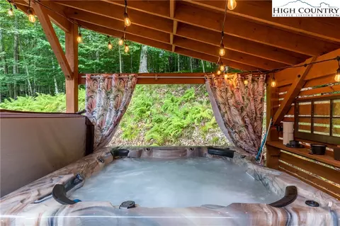 107 Overbrook Trl, Beech Mountain, NC 28604 photo 28