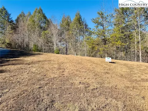 1 3 Acres 1362 Round Mountain Pkwy, Lenoir, NC 28645