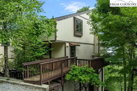 220 Northridge Rd #D15, Beech Mountain, NC 28604