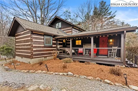 472 Apple Way Rd, Blowing Rock, NC 28605