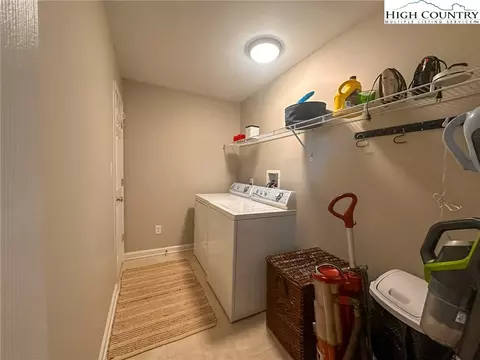 211 Overbrook Trl, Beech Mountain, NC 28604 photo 26