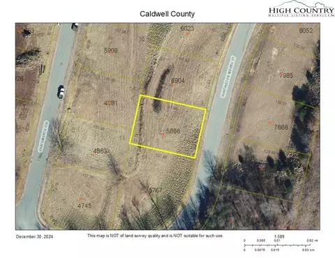 408 SE Huntington Woods St, Lenoir, NC 28645