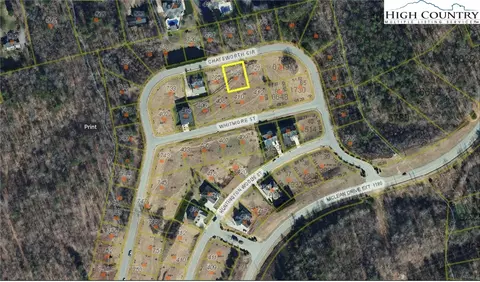 723 SE Chatsworth St, Lenoir, NC 28645