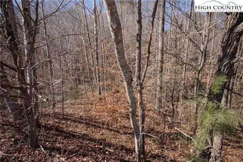 746 SE Chatsworth St, Lenoir, NC 28645