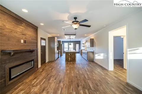 307 Willowbend Ln, Jefferson, NC 28640 photo 14