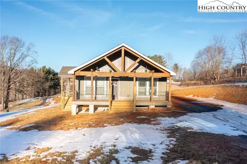 307 Willowbend Ln, Jefferson, NC 28640 photo 6