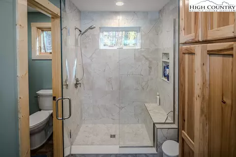 207 Jackpine Rd, Beech Mountain, NC 28604 photo 17