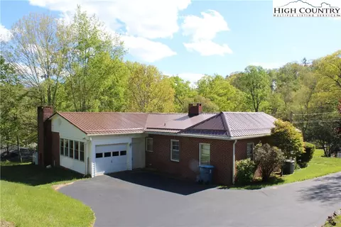 268 Farthing St, Boone, NC 28607 photo 2