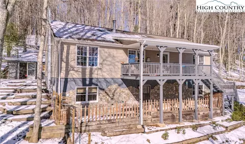 100 Clarks Ln, Newland, NC 28657