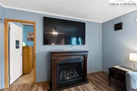 8807 Nc Highway 194 N Hwy, Todd, NC 28684 photo 7