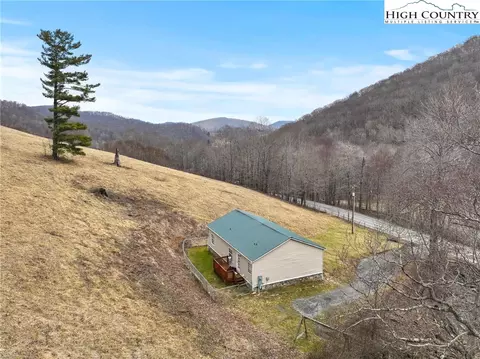 8807 Nc Highway 194 N Hwy, Todd, NC 28684 photo 34