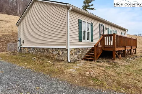 8807 Nc Highway 194 N Hwy, Todd, NC 28684 photo 24