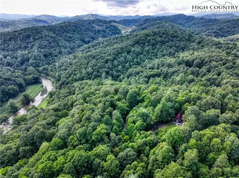 366 Haven Ridge Rd, Lansing, NC 28643 photo 23