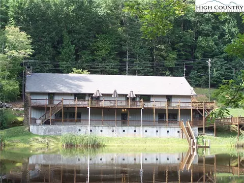 419 Saddle Ln, Deep Gap, NC 28618 photo 49