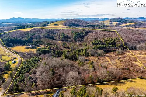 1040 Barrett Rd, Ennice, NC 28623