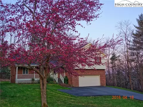 320 University Cir, Boone, NC 28607 photo 40