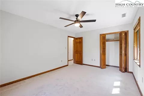 320 University Cir, Boone, NC 28607 photo 39
