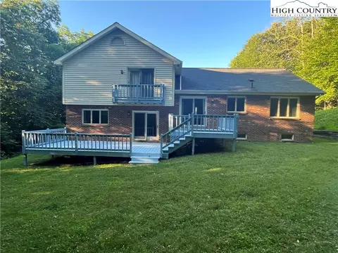 320 University Cir, Boone, NC 28607 photo 12