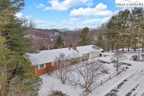 481 Dogwood Knl, Boone, NC 28607