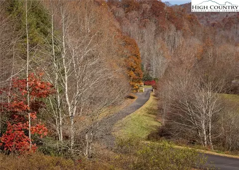 17 Solitude Ln, Todd, NC 28684 photo 17