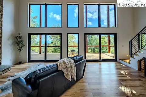 Living - 116 Slopeside Rd, Beech Mountain, NC 28604 photo 1 of 8