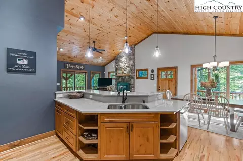 177 N Camp Rd, Boone, NC 28607 photo 9