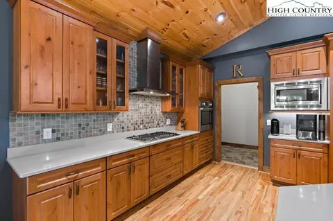 177 N Camp Rd, Boone, NC 28607 photo 10
