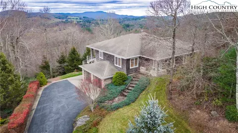 439 Glen View Rd, Boone, NC 28607