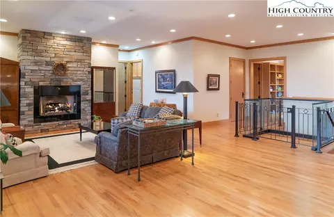 439 Glen View Rd, Boone, NC 28607 photo 12