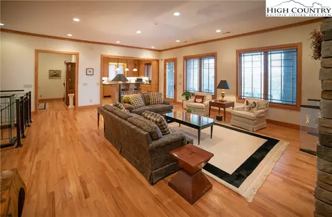 439 Glen View Rd, Boone, NC 28607 photo 14