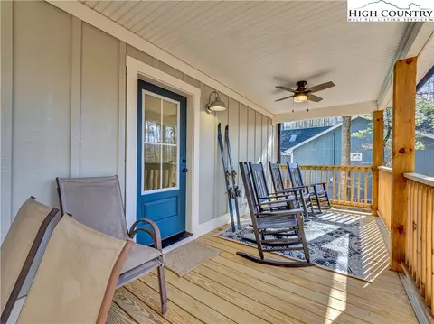 Exterior - 741 Pine Ridge Rd, Beech Mountain, NC 28604 photo 3 of 9