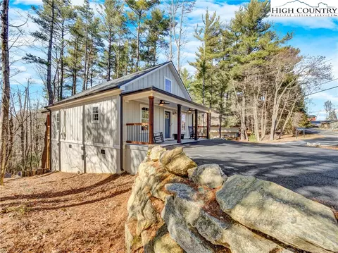 Exterior - 741 Pine Ridge Rd, Beech Mountain, NC 28604 photo 8 of 9