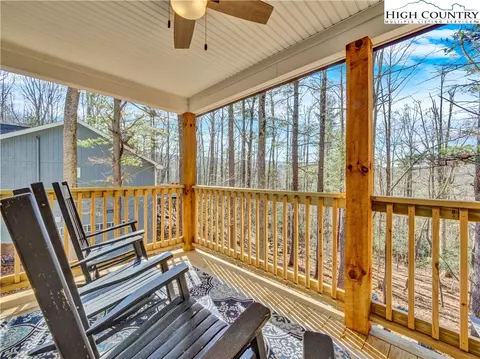 Exterior - 741 Pine Ridge Rd, Beech Mountain, NC 28604 photo 5 of 9