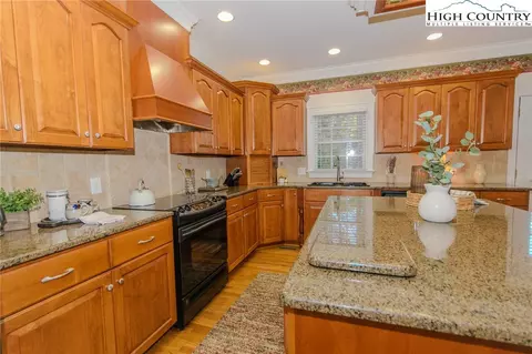 152 Vandettas Vw, Boone, NC 28607 photo 10