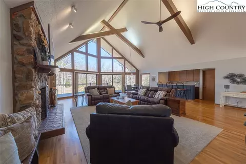 155 Buchanan St, Roaring Gap, NC 28668 photo 13